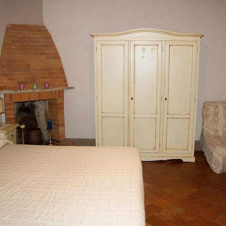 Santa Croce Charme Apartment Арецо Екстериор снимка